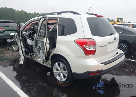 2015 Subaru Forester 2.5I Premium из США, поврежденный, VIN JF2SJAFC8FH432697